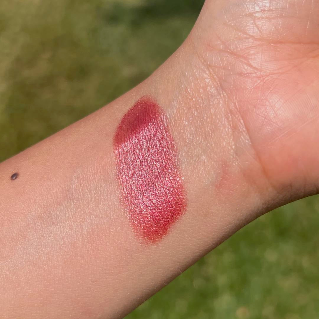 FUNDAMENTAL - Red meets berry meets golden shimmer