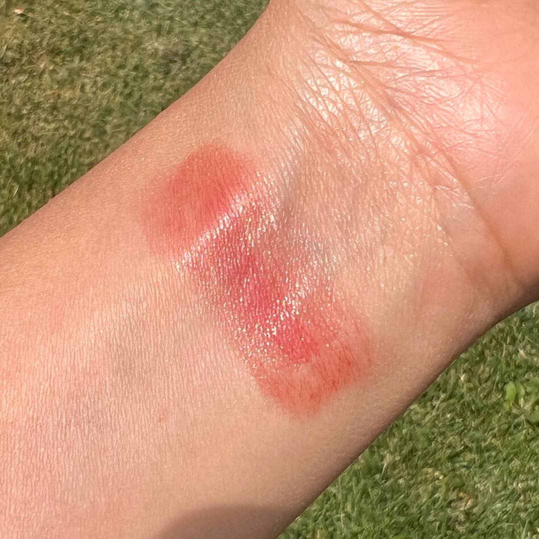 STRENGTH - Bright cherry red with fiery undertones